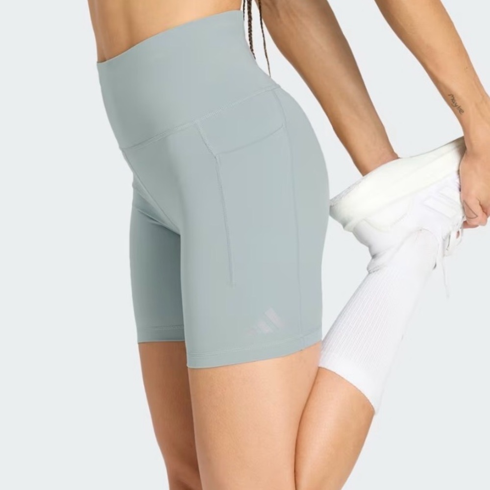 adidas Women's  sage  Shorts 6 inch